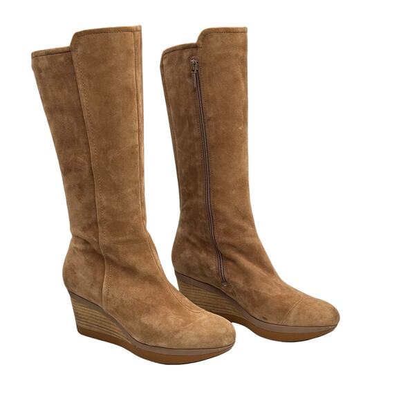 Tsubo Kynlee Wedge Tall Riding Boot SZ 7.5 Womens Mink Brown Suede Knee High Zip - Picture 3 of 12